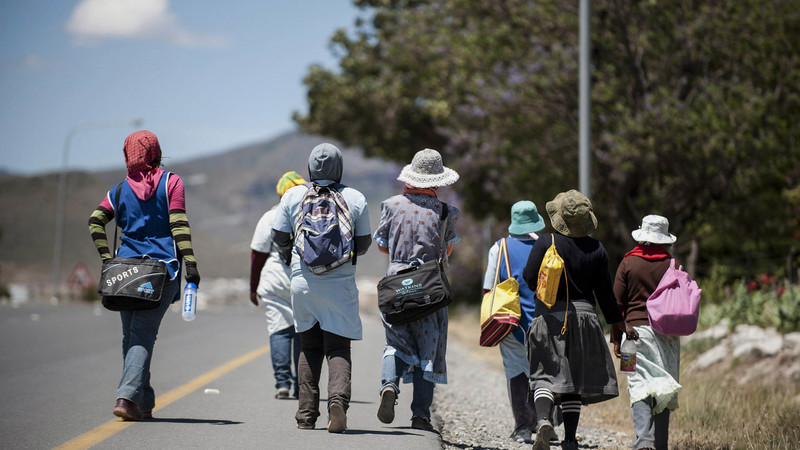 Women Harvest Fruits of Abuse in Rural Western CapeVulnerable: Many women are seasonal workers, which makes them dependent on their male partners who have jobs. (David Harrison/M&G) Vulnerable: Many women are seasonal workers, which makes them dependent on their male partners who have jobs. (David Harrison/M&G)