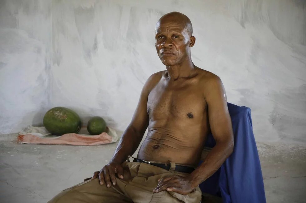 23 April 2021: Bangumzi Balakisi, 67, from Pikoli village in Peddie worked as a gold miner in Randfontein between 1974 and 1999. He now suffers from tuberculosis and silicosis, which he contracted at work.