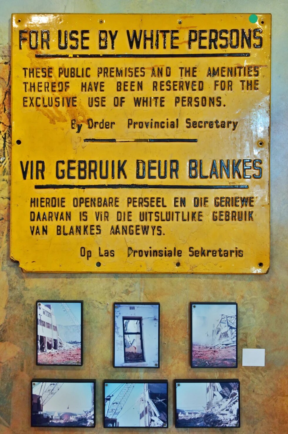 Signage from Apartheid permitting only white use